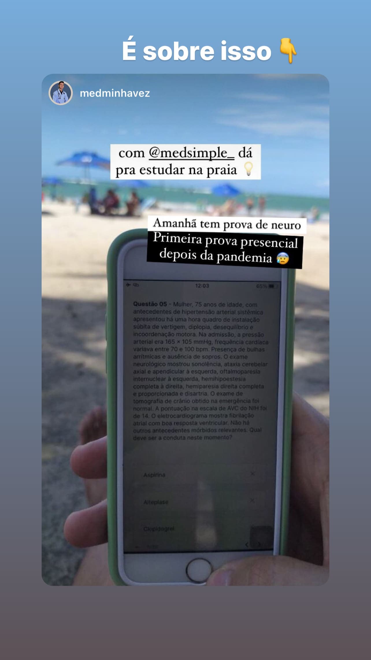 Estudando na praia